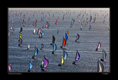 Photo disponible en tirage photo Fine Art,tirage original limités à 30 exemplaires.Chaque tirage est numéroté avec certificat d’authenticité signé.Pour choisir le format et support merci d'utiliser le caddie à coté de la photo.Formats disponibles : Tirage sur papier ( tirage seul) :  30x45 cm   40x60 cm  60x90 cm. Vous pouvez choisir le tirage avec un fond blanc ou noir , à votre convenance. Tirage sur papier contrecollé sur Dibond ( pas de bord blanc ou noir autour de l'image), avec système d'attache au dos:  30x45 cm   40x60 cm  50x75 cm  80x120cm.Tirage sur toile ( Canvas) monté sur chassis bois (pas de bord blanc ou noir autour de l'image), avec système d'attache au dos :  50x75 cm  80x120cm.Expédition ( Dans le monde entier): Colissimo (assurance) avec signature à réception. 48h pour la France métropolitaine.Il est possible de récupérer les tirages à La Galerie du Golfe (sans frais d'expèdition).Conditionnement tirages seuls: tube cylindrique renforcé + boite.