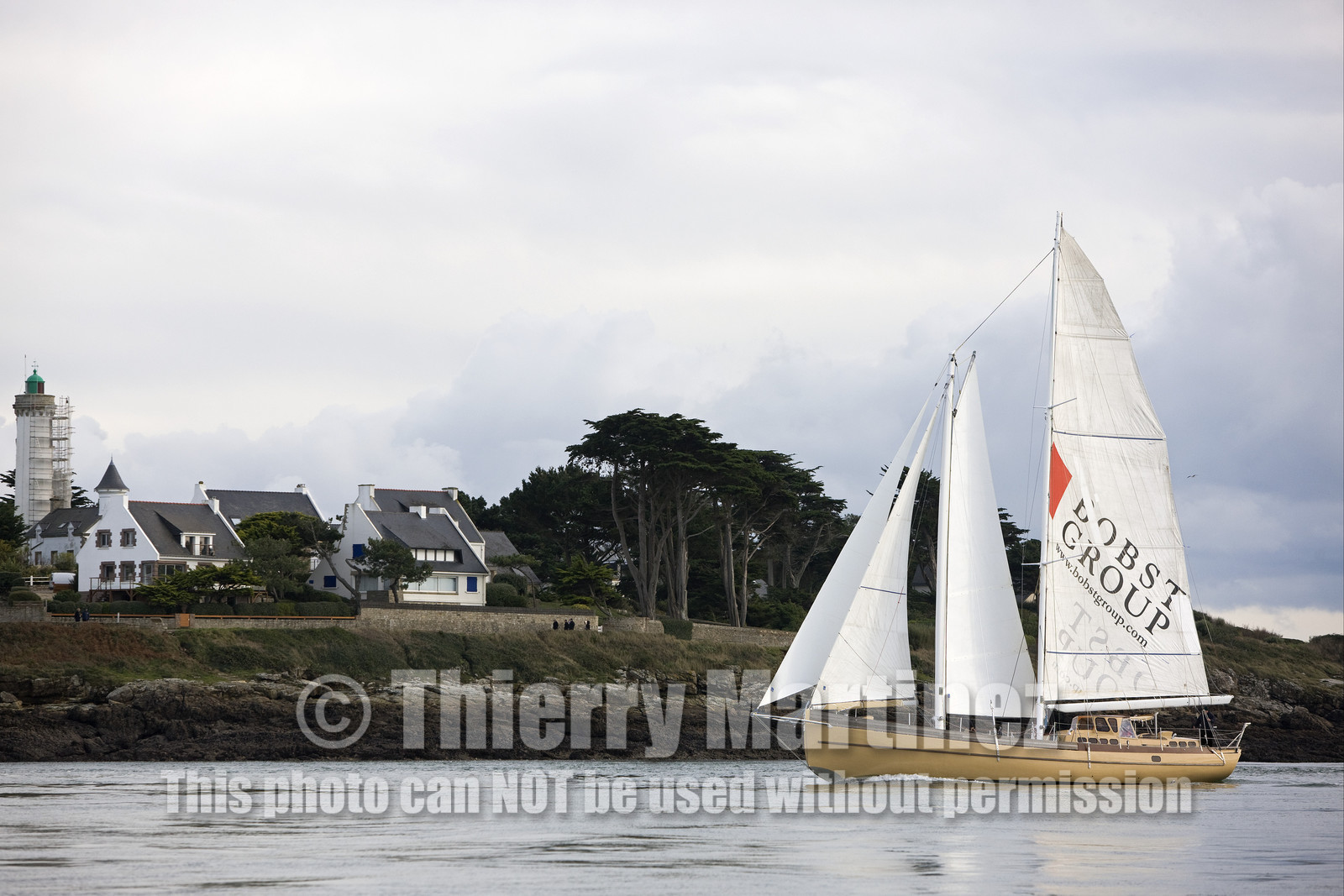 LA LOUISE new schooner  of Thierry Dubois (FRA) Sailing in Golfe du Morbihan (FRA)