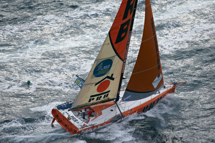 2014 ROUTE DU RHUM-DESTINATION GUADELOUPE, SOLO SAILING TRANSATLANTIC : ST MALO (FRA)   POINTE A PITRE-GUADELOUPE (FRENCH WEST INDIES)