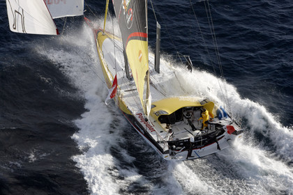 12_20510 CHEMINEES POUJOULAT ( IMOCA 60') , Skipper Bernard Stamm (SUI)