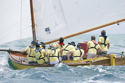 Couta Boat race in Sorrento.