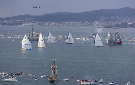 VOLVO OCEAN RACE START - VIGO-SPAIN- 12NOV 2005