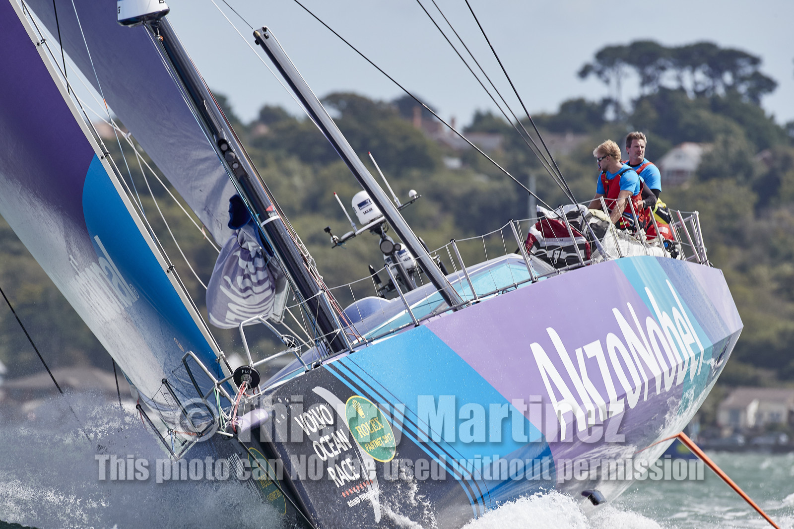 THM-17_065119_team AkzoNobel
