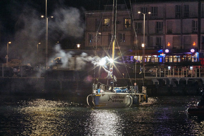 22_35083   © Thierry Martinez.ST NAZAIRE, FRANCE.07 Sept 2022.53éme édition de la Solitaire du Figaro.Arrivée de la 3éme étape , Royan    St Nazaire.Tom Laperche (Région Bretagne-CMB Performance) vainqueur de l’étape et de l’édition de la Solitaire du Figaro 2022.