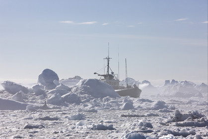 Schooner LA LOUISE sailing on west coast of Greenland.