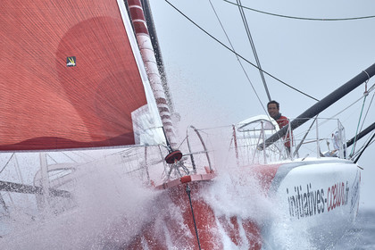 16_40471  ©Th.Martinez Sea&Co.  ILE DE GROIX - - FRANCE. 3 Août 2016. .Tanguy De Lamotte (FRA), a bord de l'IMOCA Initiatives-Coeur au large de l'Ile de Groix (FRA) en préparation du Vendée Globe 2016-17.