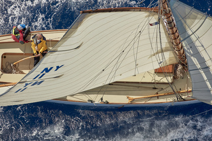 THM-21_23056_VOILES ST TROPEZ DAY 2 HELI
