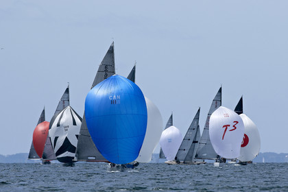THM-15_49151-6M WORLDS
