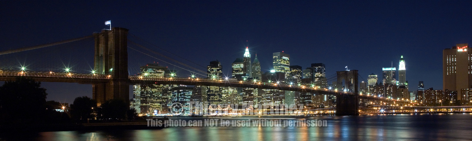 NEW YORK BY NIGHT
