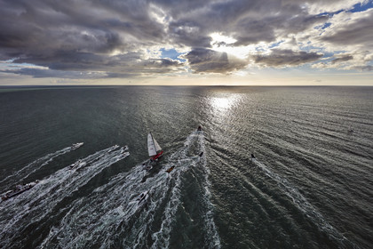 Départ de Jeff Pellet (FRA) sur son bateau COME IN VENDEE POUR UN TOUR DU MONDE;