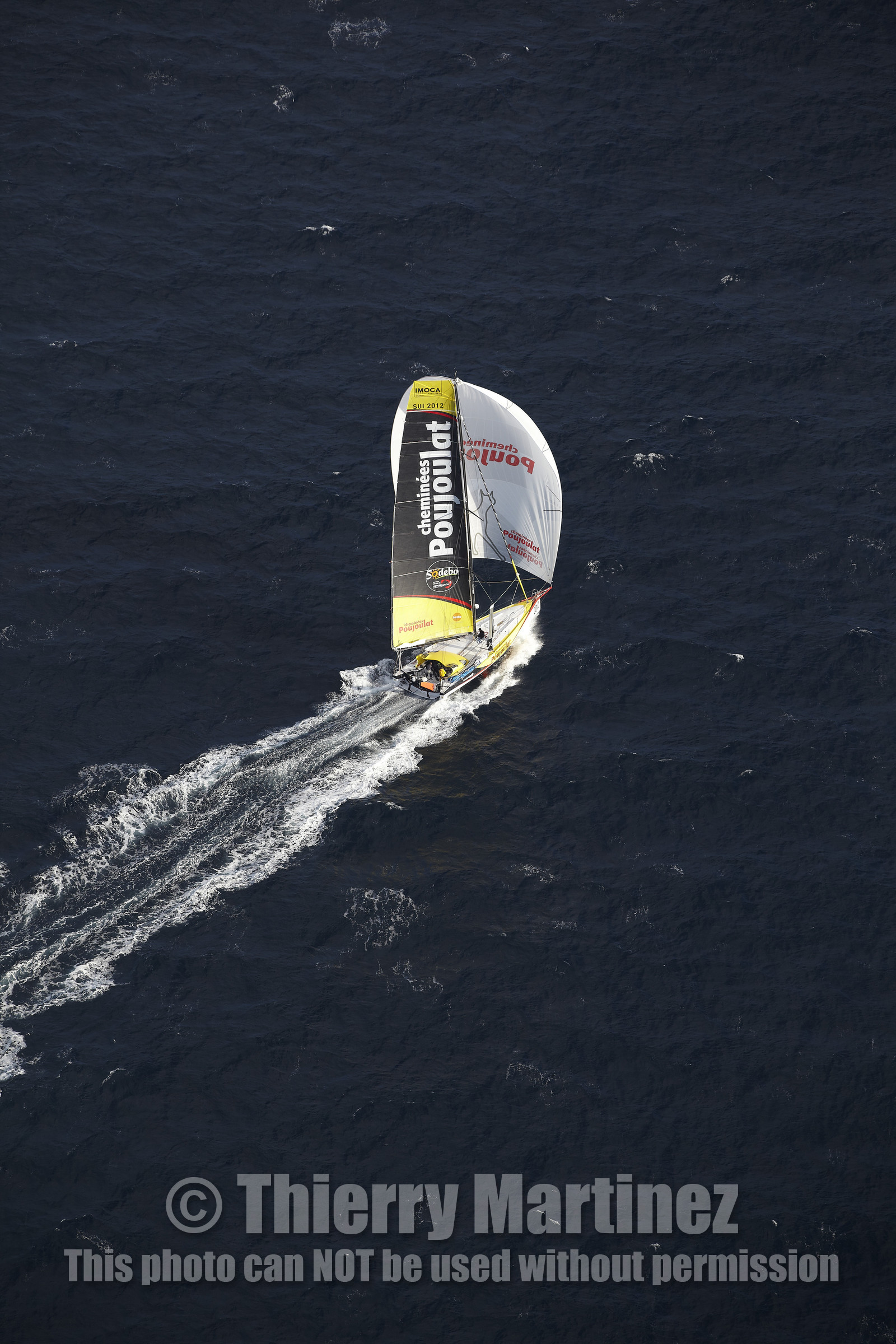 12_20436 CHEMINEES POUJOULAT ( IMOCA 60') , Skipper Bernard Stamm (SUI)
