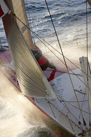 VOLVO OCEAN RACE START - VIGO-SPAIN- 12NOV 2005