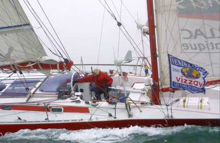 ©ThMartinez. Vendee Globe 2000. Les Sables d'Olonne (FRA) 5th March 2001..Joe Seeten (FRA) Region Nord pas de Calais-Chocolats du monde finish 10th .in his first single handed round the world in 115 days 16hours 45mns.