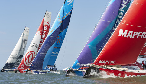 team AkzoNobel  in Volvo Ocean Race 2017-18.