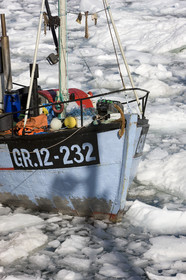 Schooner LA LOUISE sailing on west coast of Greenland.