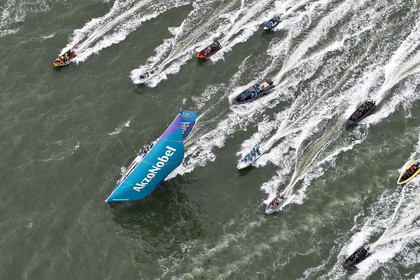 team AkzoNobel  in Volvo Ocean Race 2017-18.