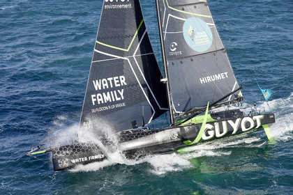 22_39668   © Thierry Martinez.DINARD, FRANCE. 9 Novembre  2022Départ de la 12éme ROUTE DU RHUM, transatlantique course à la voile en solitaire de St Malo(FRA)  à Pointe à Pitre (FRA-Guadeloupe) 3.543 milles nautiques.