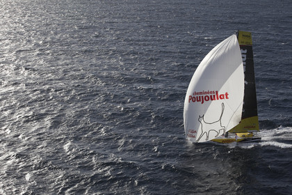 12_20455 CHEMINEES POUJOULAT ( IMOCA 60') , Skipper Bernard Stamm (SUI)
