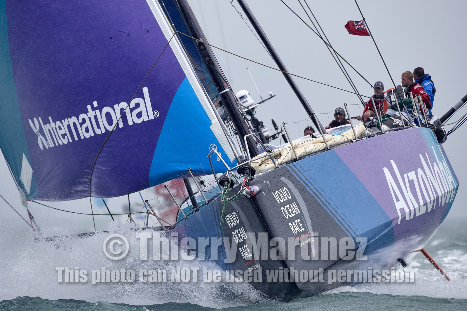 THM-17_064312_team AkzoNobel