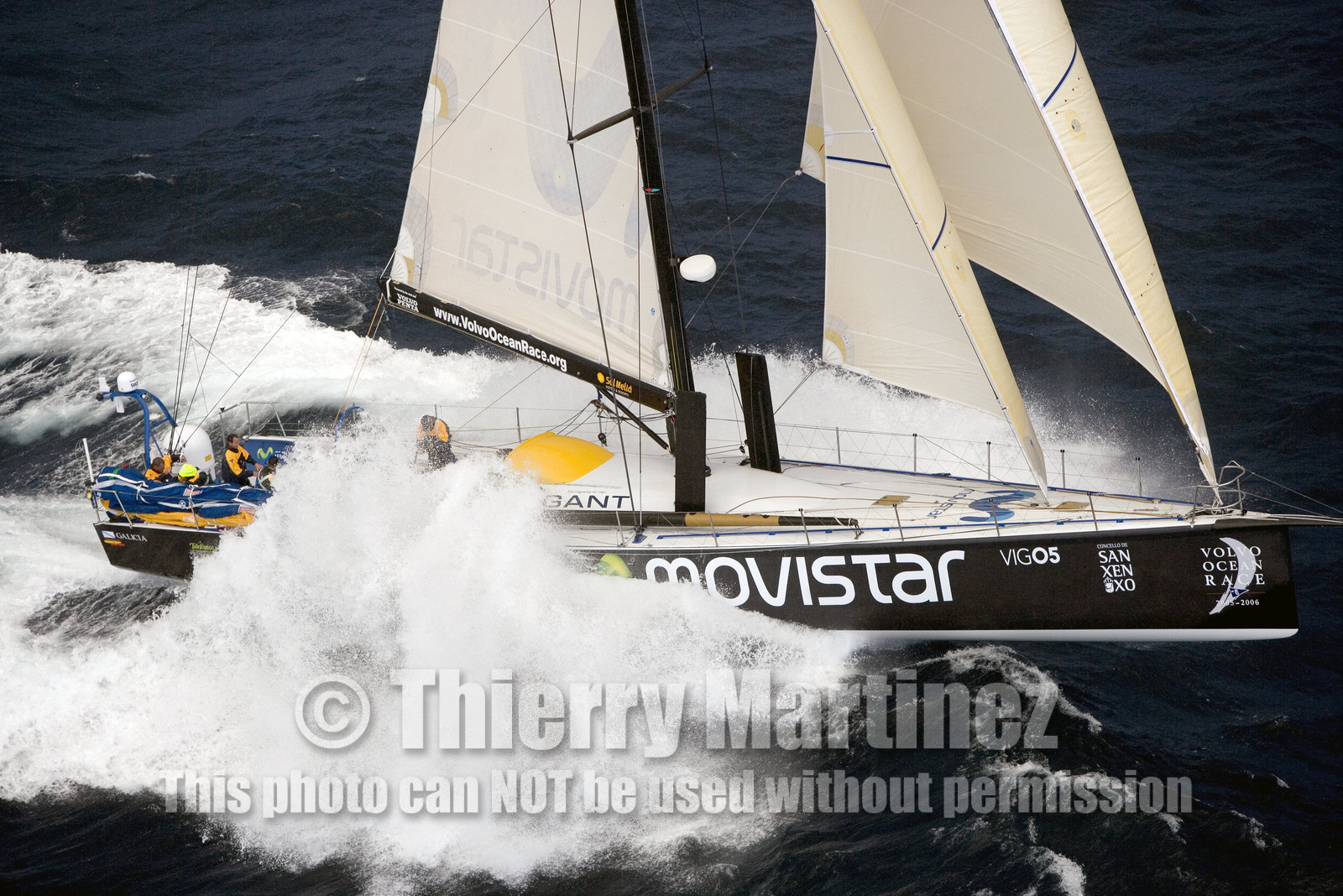 VOLVO OCEAN RACE START - VIGO-SPAIN- 12NOV 2005