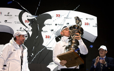 33rd  AMERICA'S CUP Valencia Spain, February 2010 - Defender:  ALINGHI (ALINGHI 5) vs Challenger : BMW Oracle Racing (USA 17)