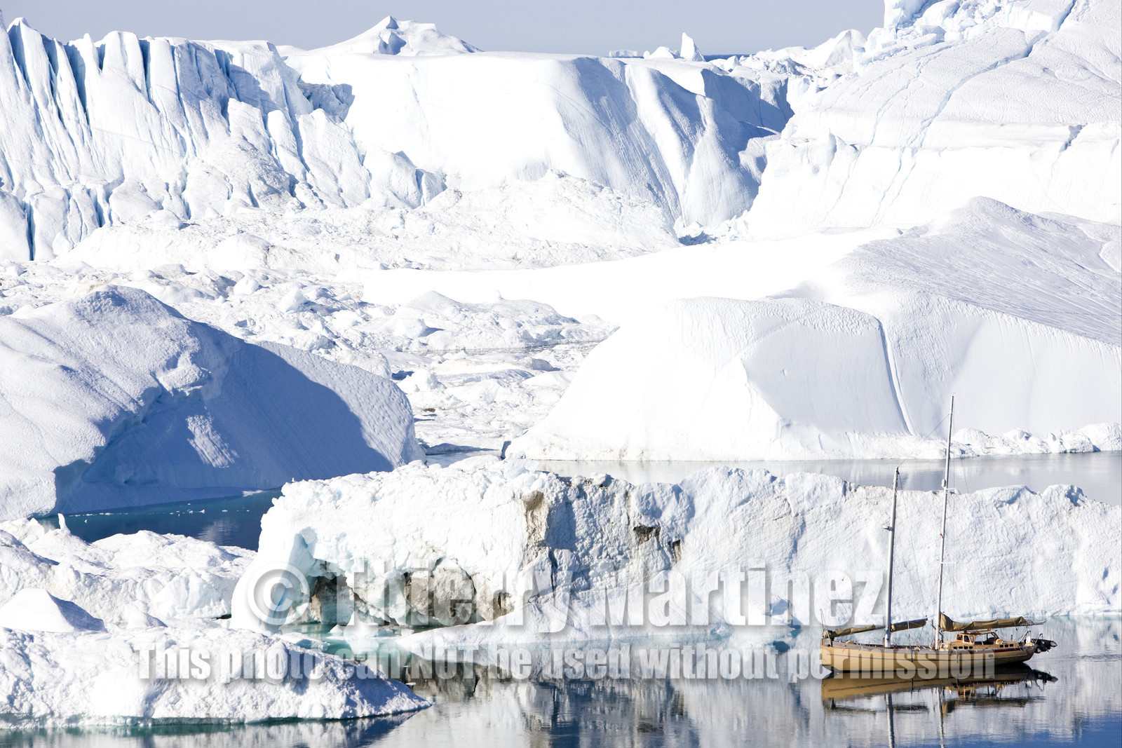 Schooner LA LOUISE sailing on west coast of Greenland.