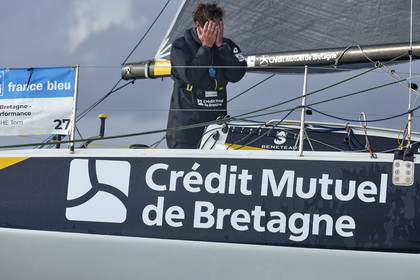 22_34970   © Thierry Martinez.ST NAZAIRE, FRANCE.07 Sept 2022.53éme édition de la Solitaire du Figaro.Arrivée de la 3éme étape , Ronan    St Nazaire.Tom Laperche (Région Bretagne-CMB Performance) vainqueur de l’étape et de l’édition de la Solitaire du Figaro 2022.