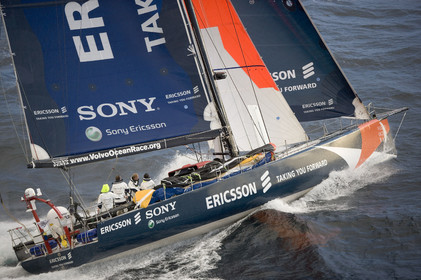 VOLVO OCEAN RACE START - VIGO-SPAIN- 12NOV 2005