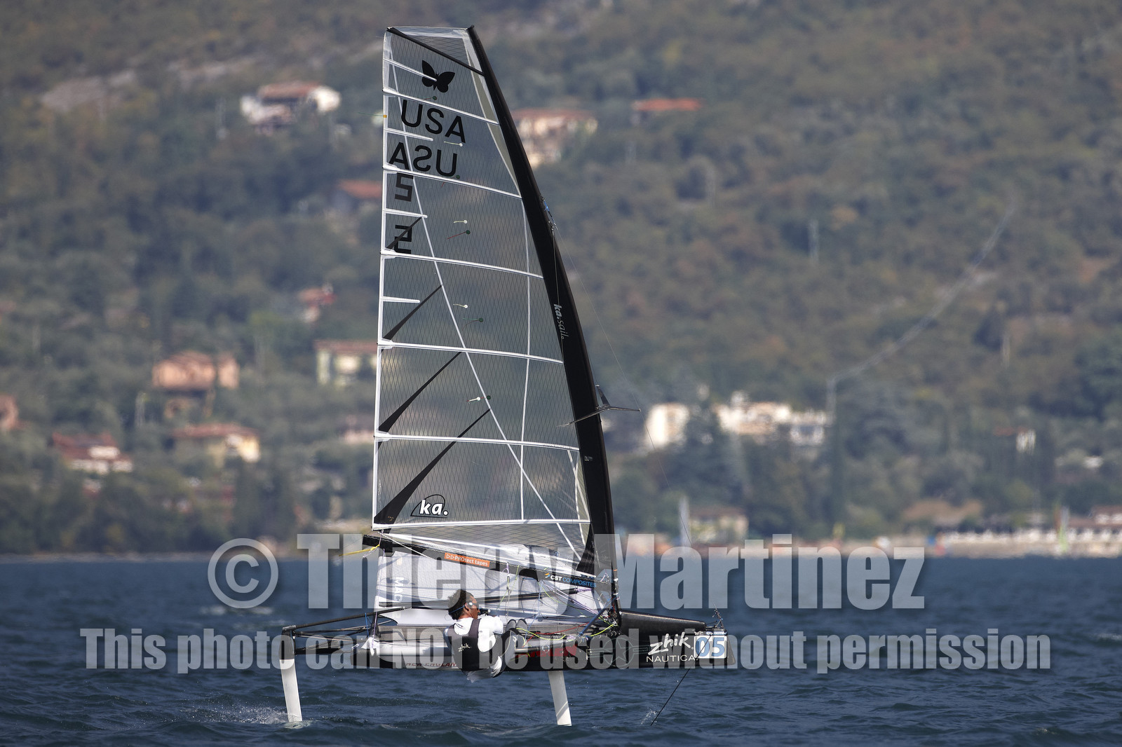 2012 ZHIK NAUTICA MOTH WORLDS.
