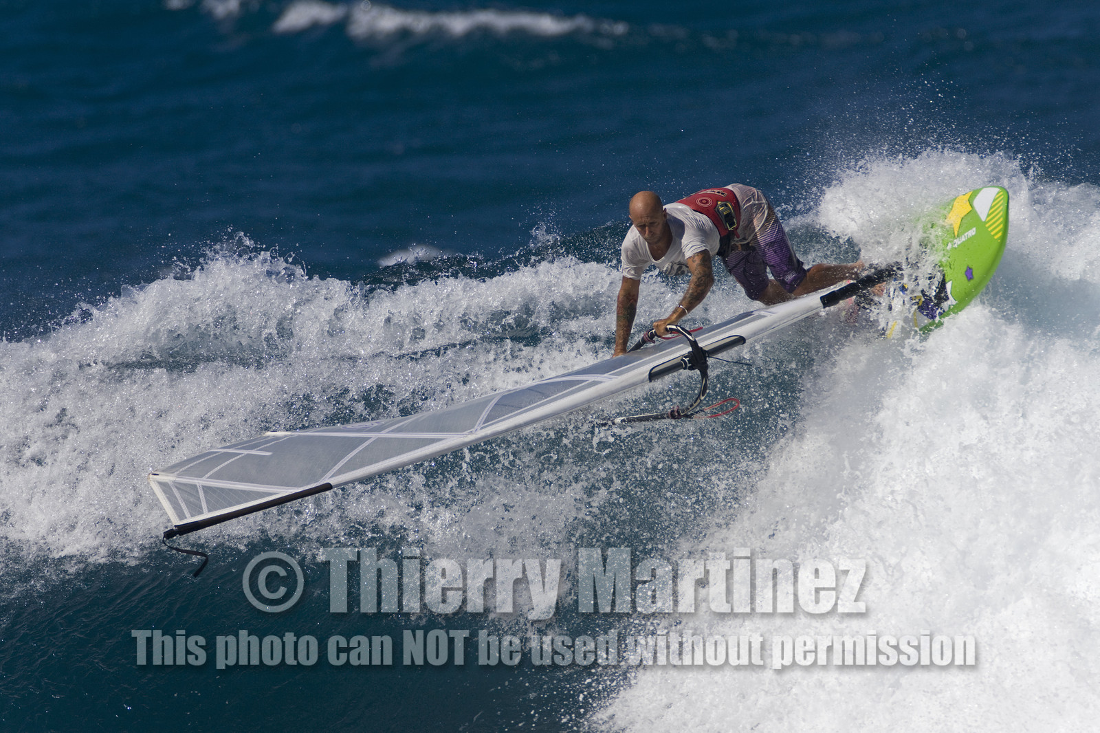 Windsurf in waves at Hookip'a Beach - North Shore Maui - Hawaii.