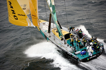VOLVO OCEAN RACE START - VIGO-SPAIN- 12NOV 2005