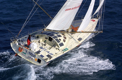 ©ThMartinez- Vendee Globe 2000 Finish. 19th February 2001. 15h20(Local time) 50miles offshore Les Sables..Marc Thiercelin (FRA) ACTIVEWEAR 50 miles of the finish line. Marc should finish 4th tomorrow morning