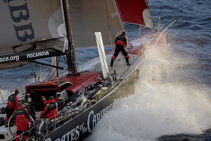 VOLVO OCEAN RACE START - VIGO-SPAIN- 12NOV 2005