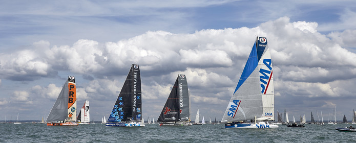 THM-15_64187_FASTNET RACE Start.