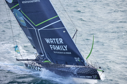 22_39632   © Thierry Martinez.DINARD, FRANCE. 9 Novembre  2022Départ de la 12éme ROUTE DU RHUM, transatlantique course à la voile en solitaire de St Malo(FRA)  à Pointe à Pitre (FRA-Guadeloupe) 3.543 milles nautiques.