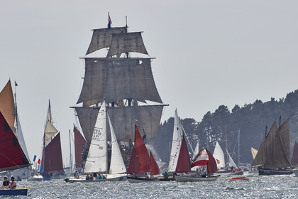 THM-17_011630-Semaine du Golfe - Parade