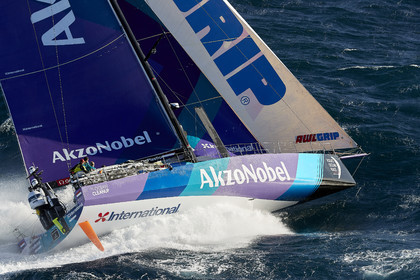 THM-17_104907_VOR-LISBON-LEG2start